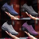 Air cushion sports shoes middle-aged mother
