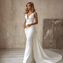 Sexy V-Neck Sleeveless Tail Wedding Dress Long