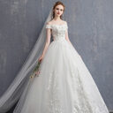 One-shoulder Bride Was Thin