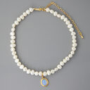 Round Medal Pearl Necklace Irregular