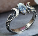European And American Simple Retro Bohemian Crescent Moonstone