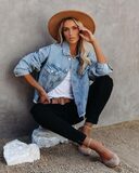 Denim Loose Frayed Short Jacket
