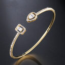 Simple And Exquisite Bracelet With Micro Inlaid AAA