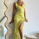 Women's Shrinking Pleated Fluttering Straps V-Neck Dresses Crowd