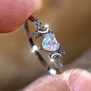 New Love Moon Three Claw Ring On Both
