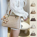Printed Tote Bag With Flower Pendant New Temperament
