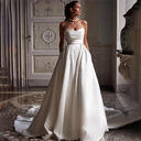 Four Seasons White Satin Tube Top Simple Dress