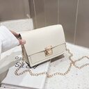 Women's bag shoulder messenger chain small square
