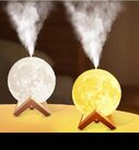 Creative night light moon air humidifier