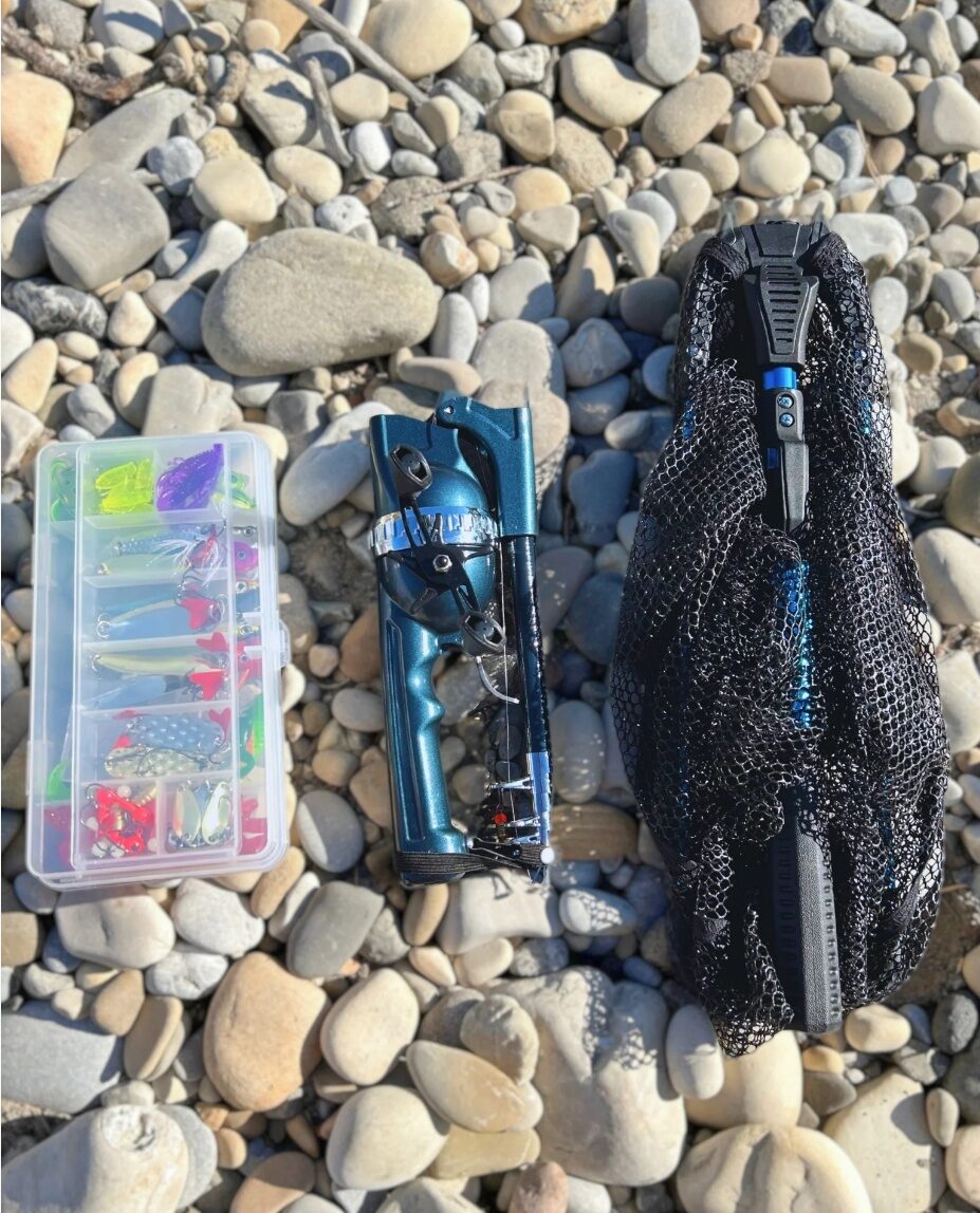 Foldable fishing rod portable pocket throwing