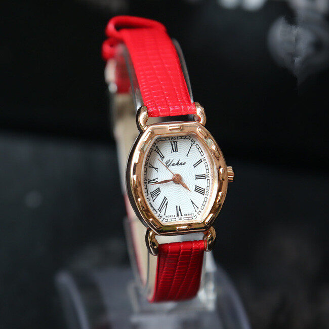 New Ladies Watch small Quartz Bracelet belt exquisite