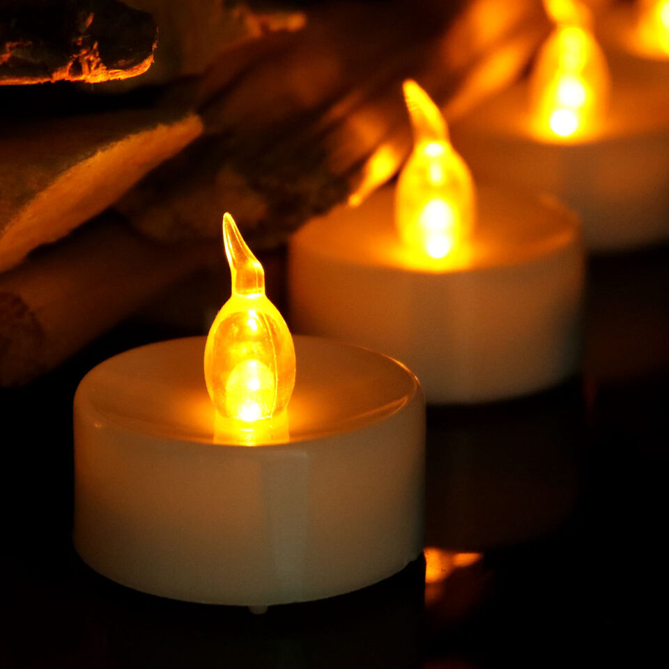 Electronic Candles Flickering LED Tea Light Battery Operate