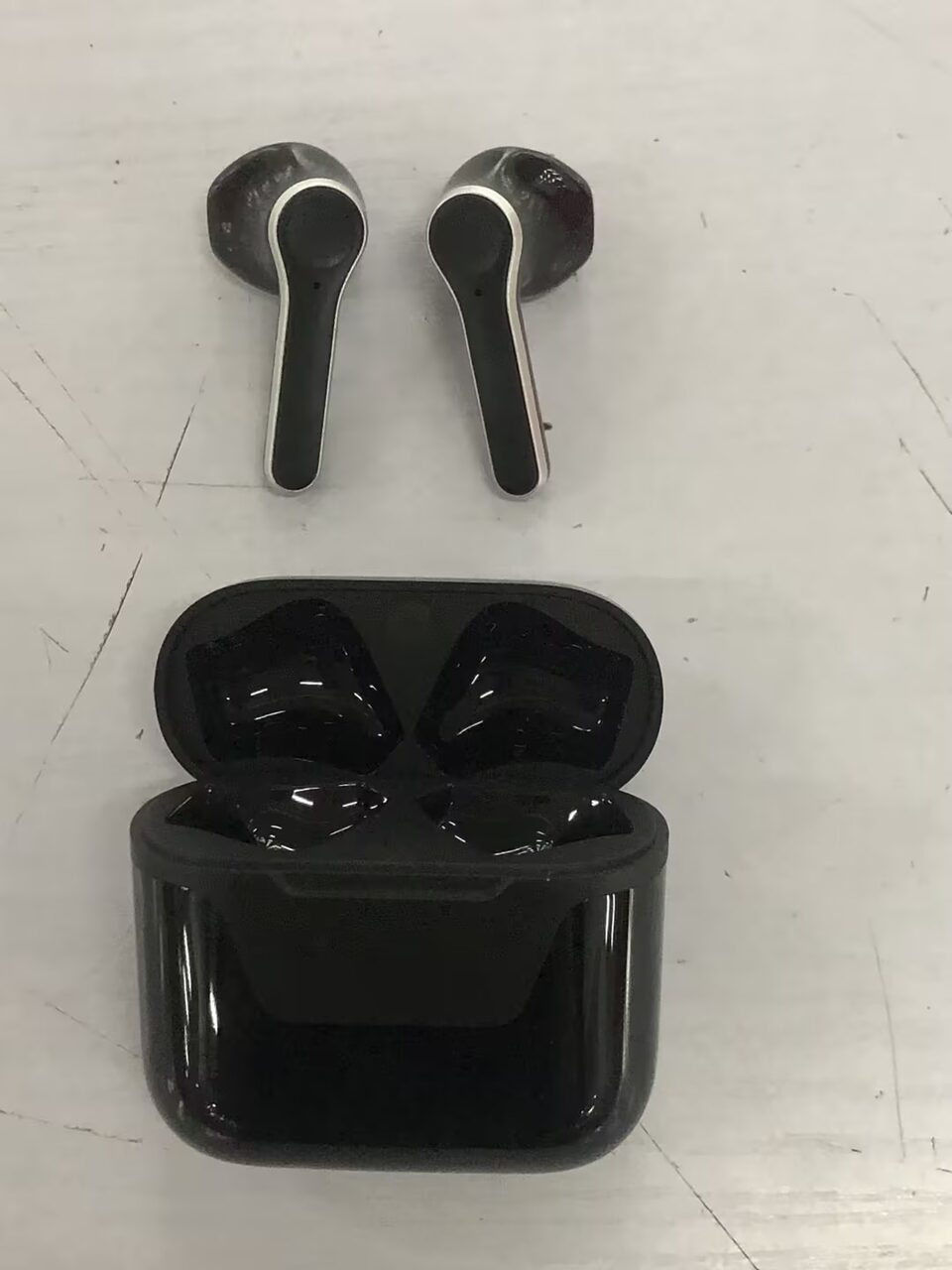 New Tws Bluetooth Headset Wireless Binaural Sports In-ear