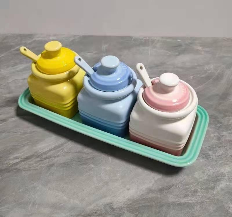 Cool Color Kitchen Seasoning Jar Supplies Spoon