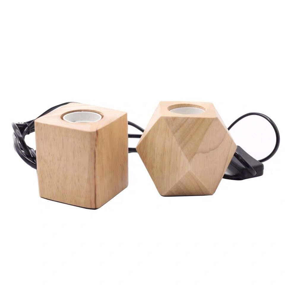 Retro Lamp Holder Hanging Wire Wood Table