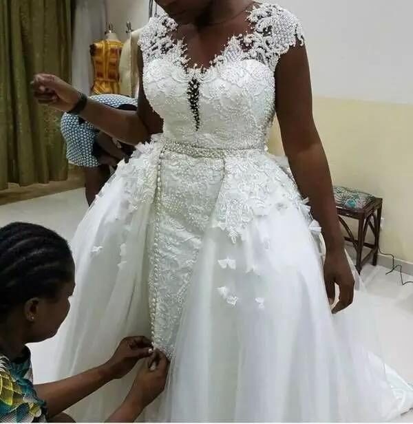 African Mermaid Detachable Lace Wedding Dress
