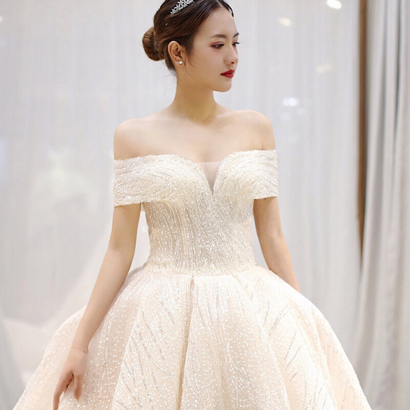 Dreamy Word Shoulder Is Thin European And American