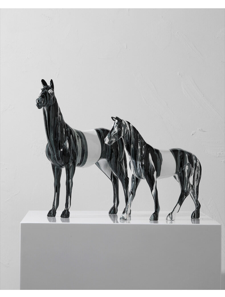Nordic Light Luxury Horse Decoration Office Wine Cabinet
