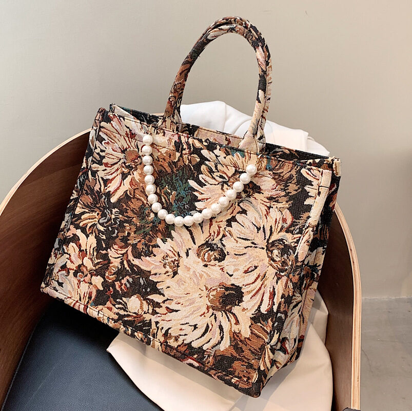 Womens Bag Summer Versatile New Fashion Messenger