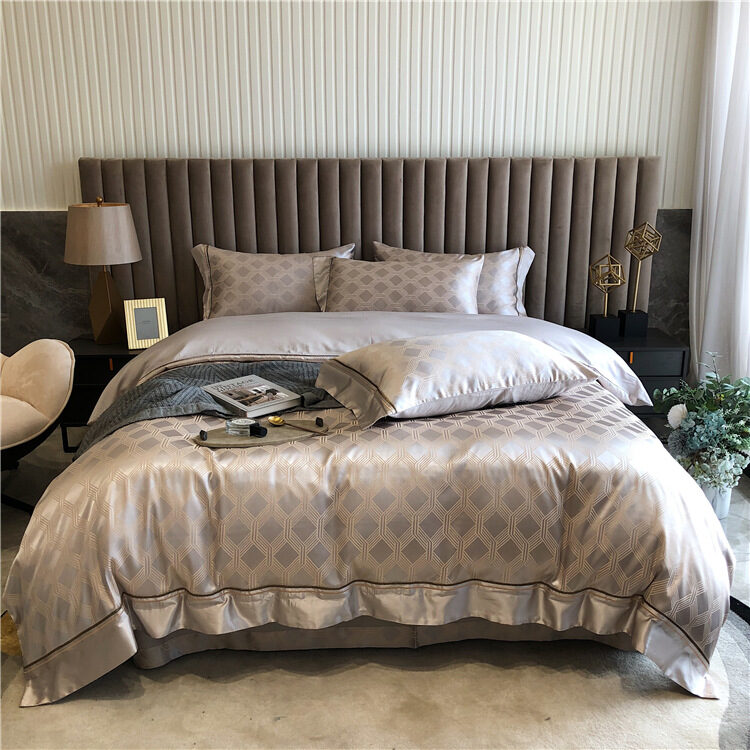 Pure Cotton Four-piece Light Luxury Simple Spring