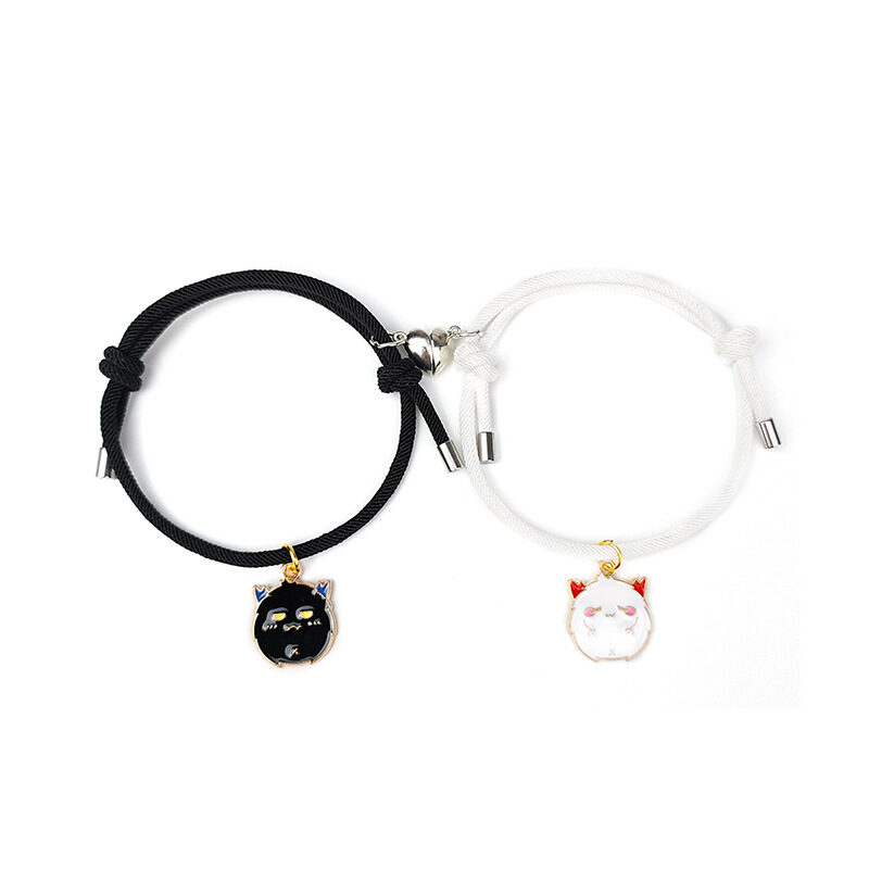 New Love Magnet Attracts A Pair Of Halloween