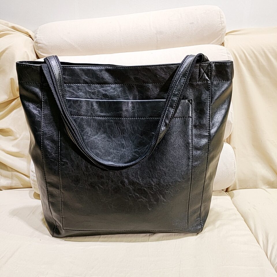 Retro Large Capacity Shoulder Bag With Big Pocket