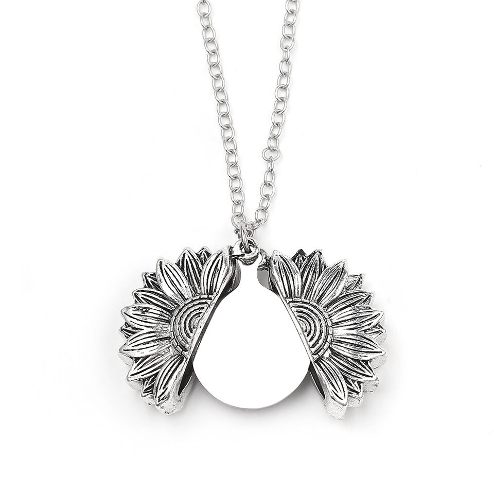 Personalized Engrave Name Date Sun Flower Necklace Fashion