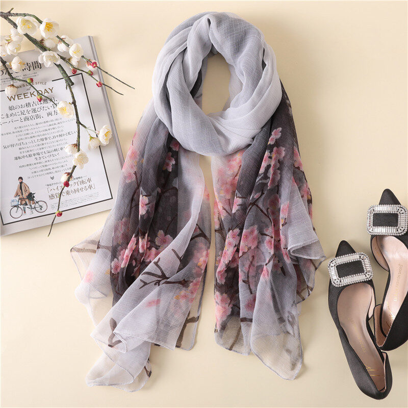 Antique Printed Elegant Scarf Ladies Fashion Sunscreen