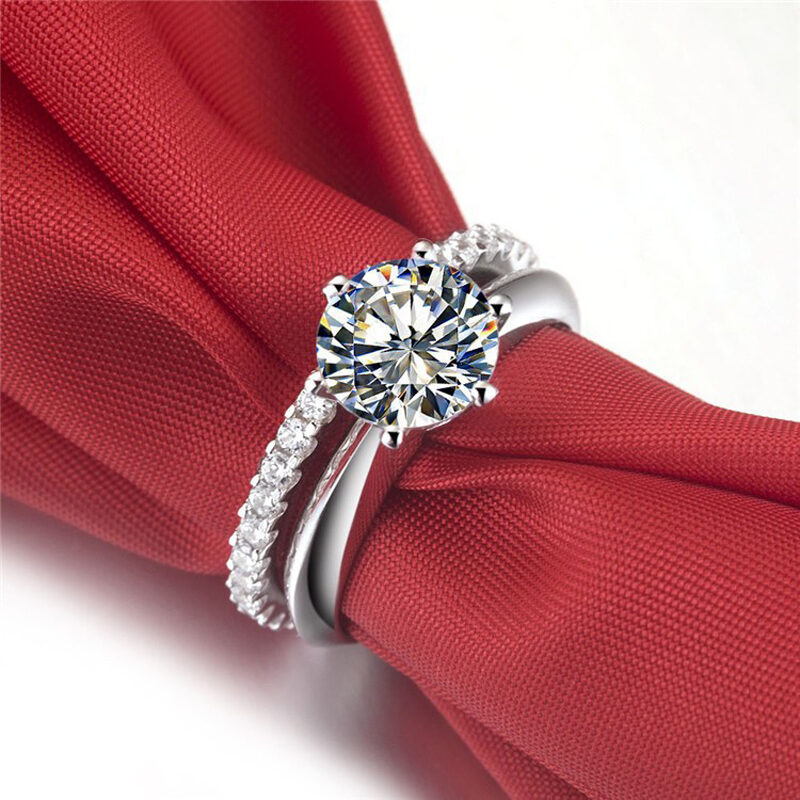 925 Silver Gold-plated Six-claw Ring With Moissanite Female