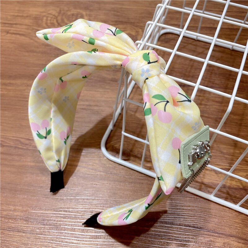 The New Fringed Headband Wears Fashionable Fabric Hair