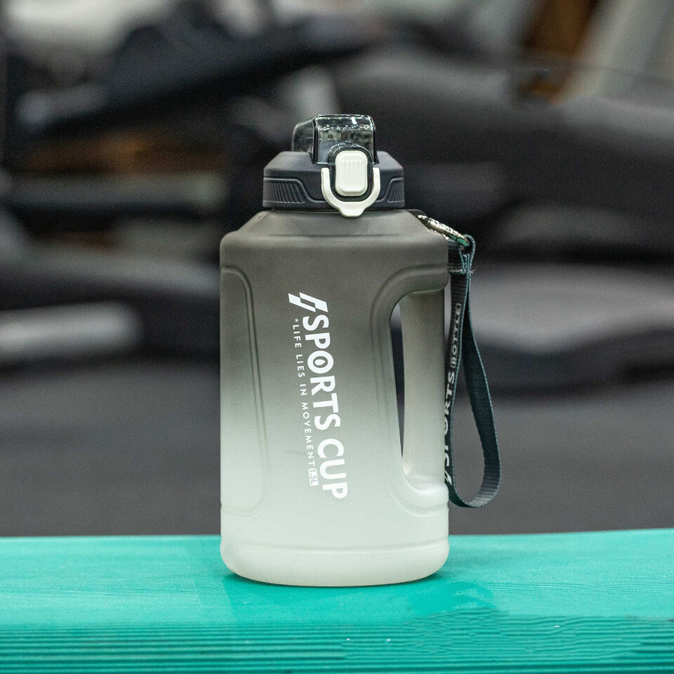 Extra Large Capacity Cup With Straw Fitness Sports