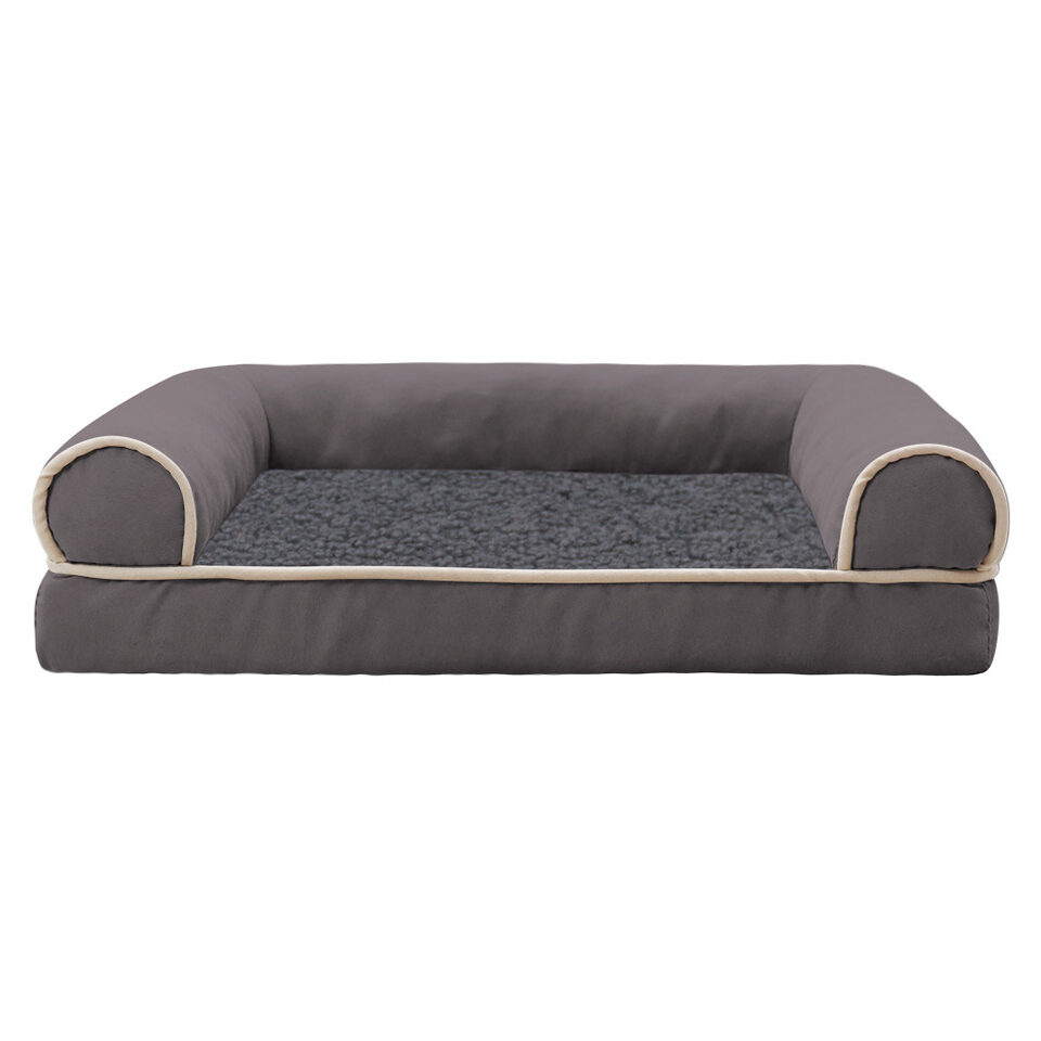 Sponge Four Seasons Available Kennel Square