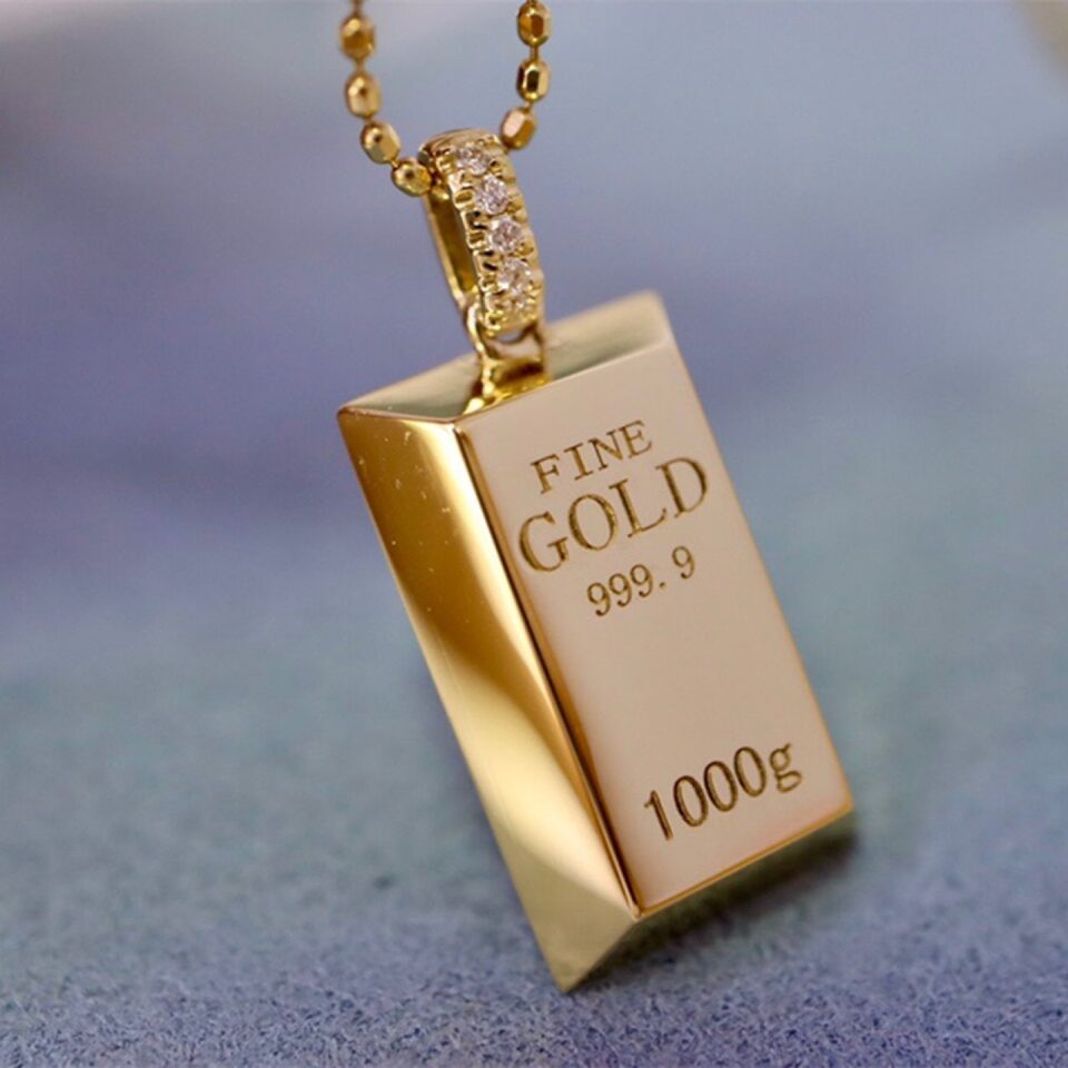 Au750 Gold Bar Natural Diamond Pendant Necklace