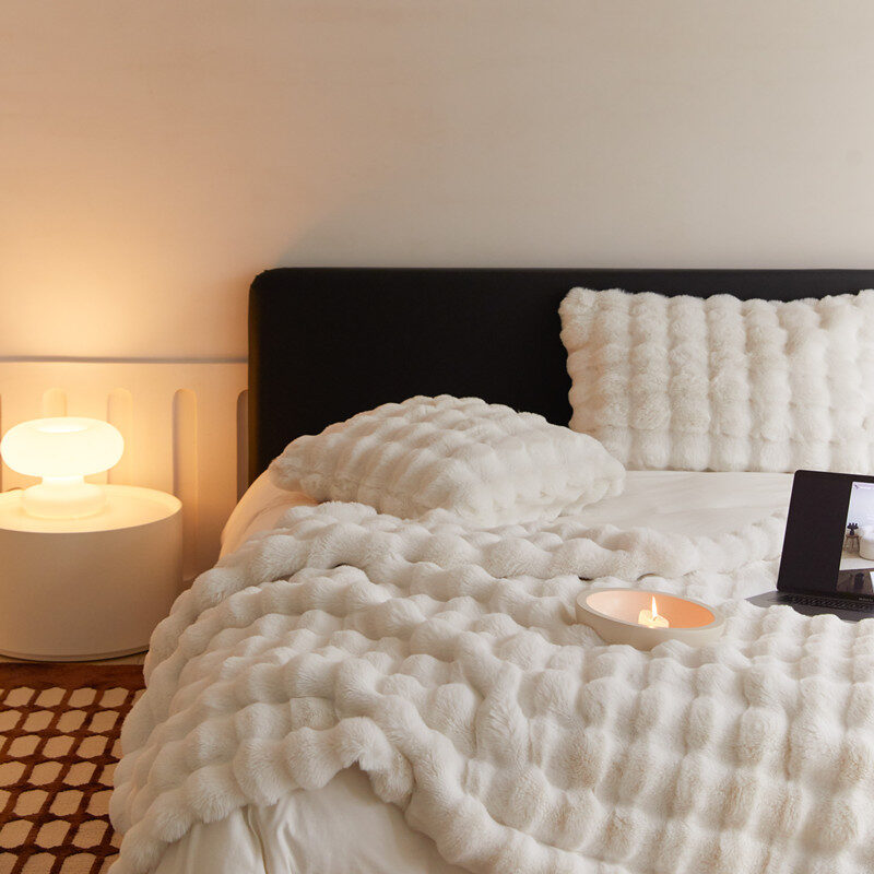 The Fur Rabbit Hair Sofa Blanket Is Simple
