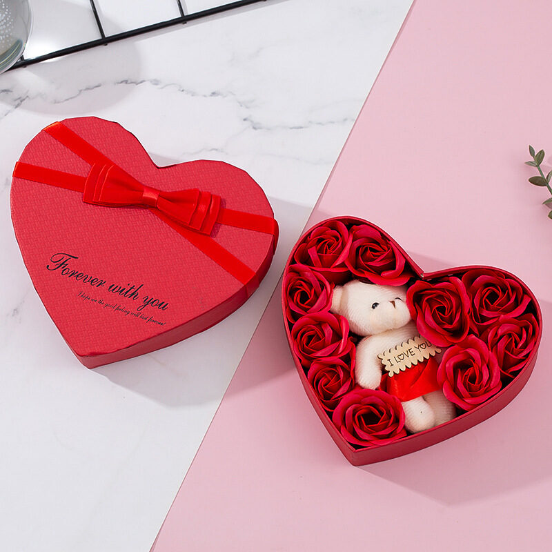 Heart-shaped Rose Red Gift Box New Year Christmas