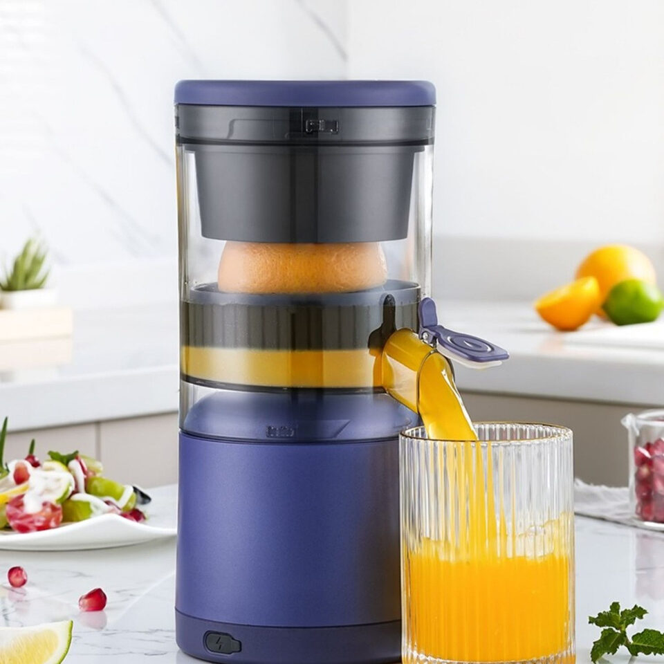 Portable USB Mini Electric Juicer Mixer Extractors Rechargeable