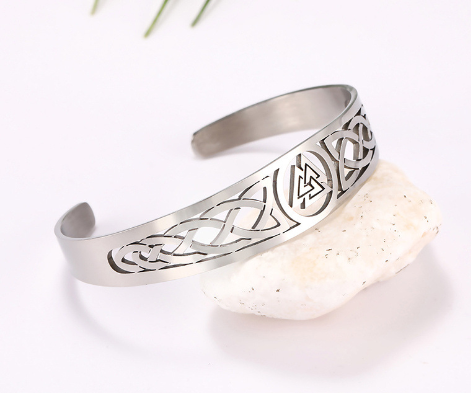 Asgard Crafted Handcrafted Stainless Steel Valknut Symbol
