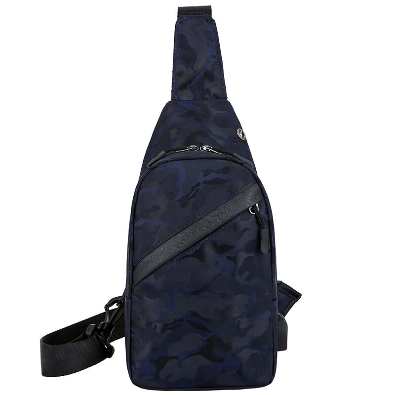 Camouflage Chest Bags Men Crossbody Bag With Headphone