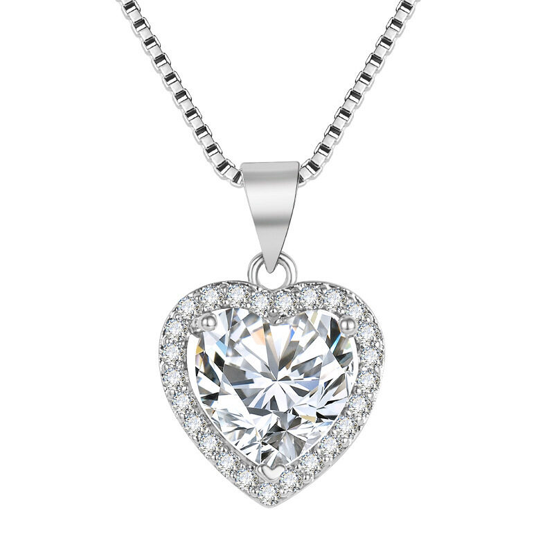 New White Diamond Imitation Moissanite Heart Pendant Necklace