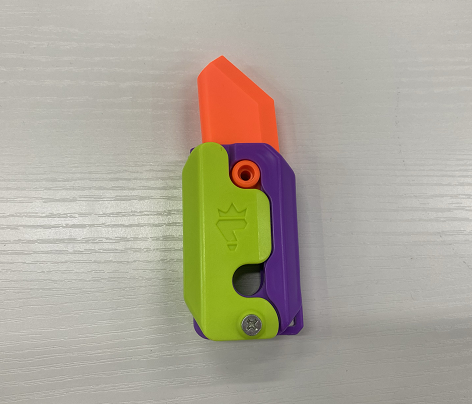 3D Printing Gravity Cub Jumping Small Radish Knife