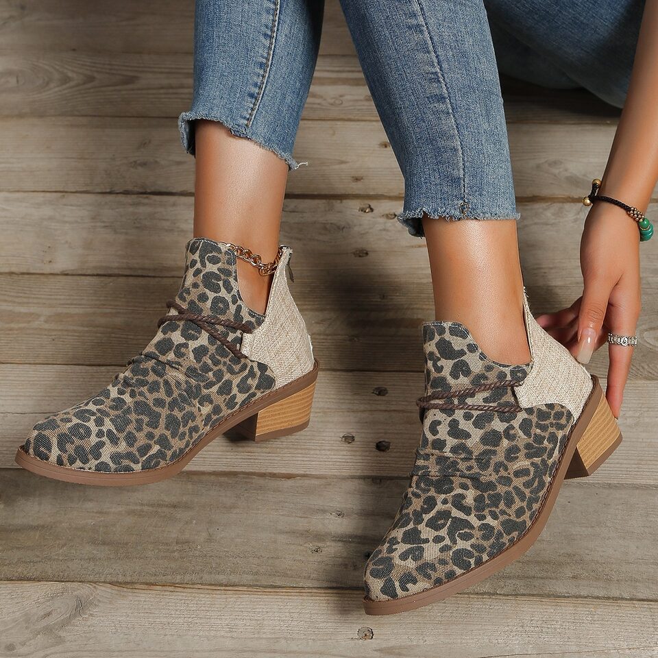 Women's Retro Boots Fashion Leopard Print Shoes Pointed