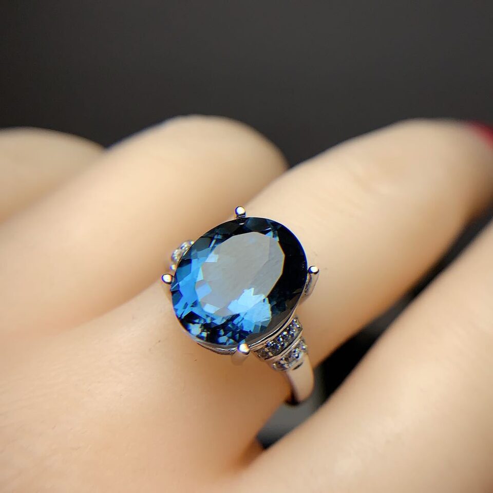 London Blue Topaz Ring Dark Noble 925 Silver