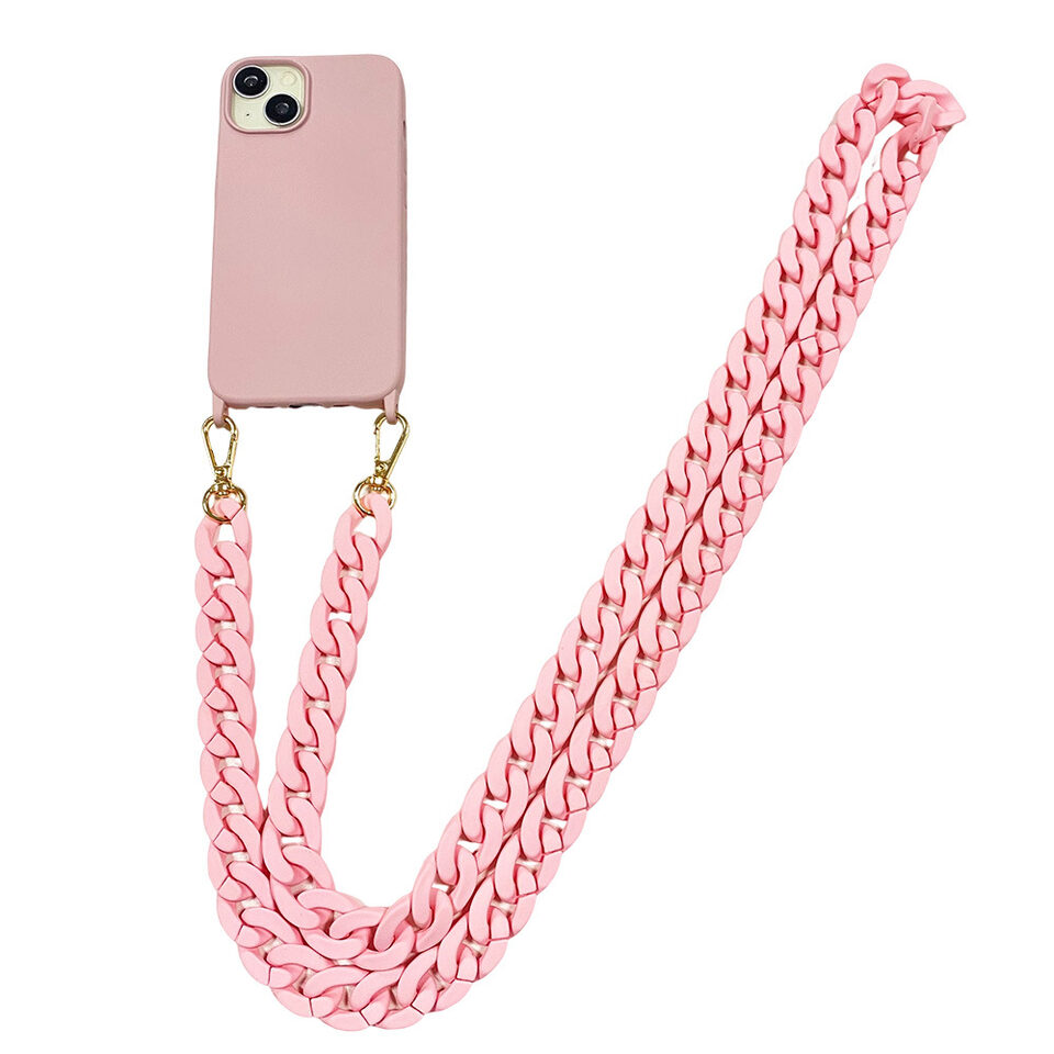 DIY Frosted Handle Chain Slung Over One Shoulder
