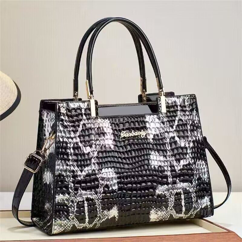 One-shoulder Portable Messenger Bag Is Popular For Women's