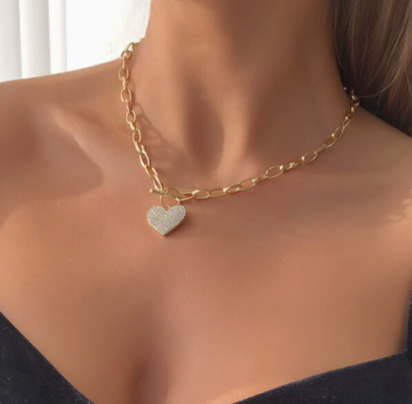 Women's Round Heart Shape With Diamond Necklace