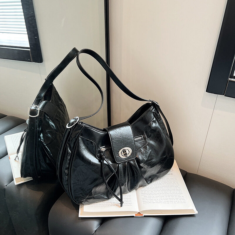 Women's Versatile Crossbody Bag Fashion Shoulder Underarm