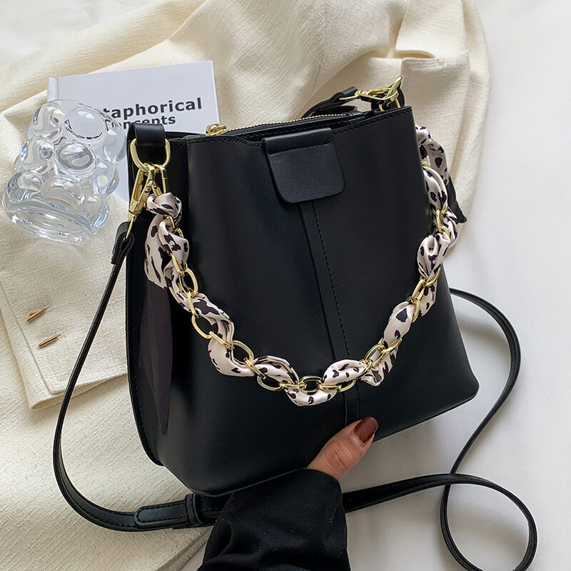 Simple Handbags Women's Shouder Bucket Bags Chain Fashion