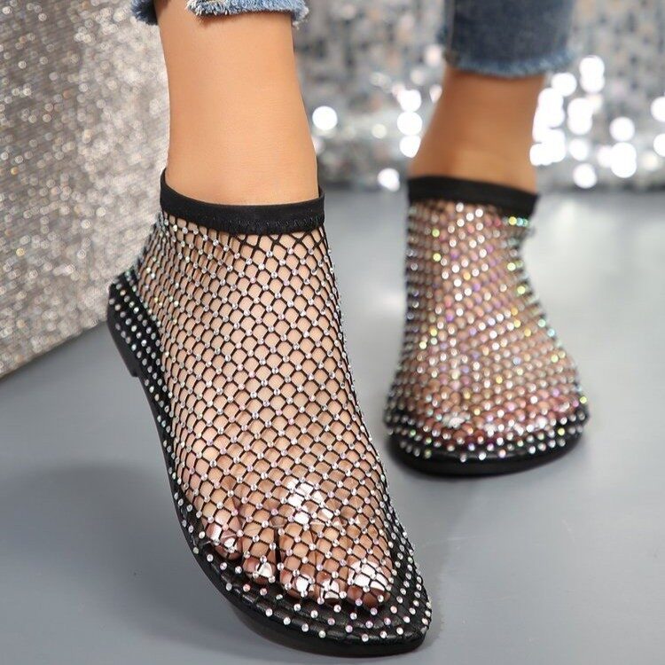 New Hollow Flat Sandals With Rhinestone Design Summer
