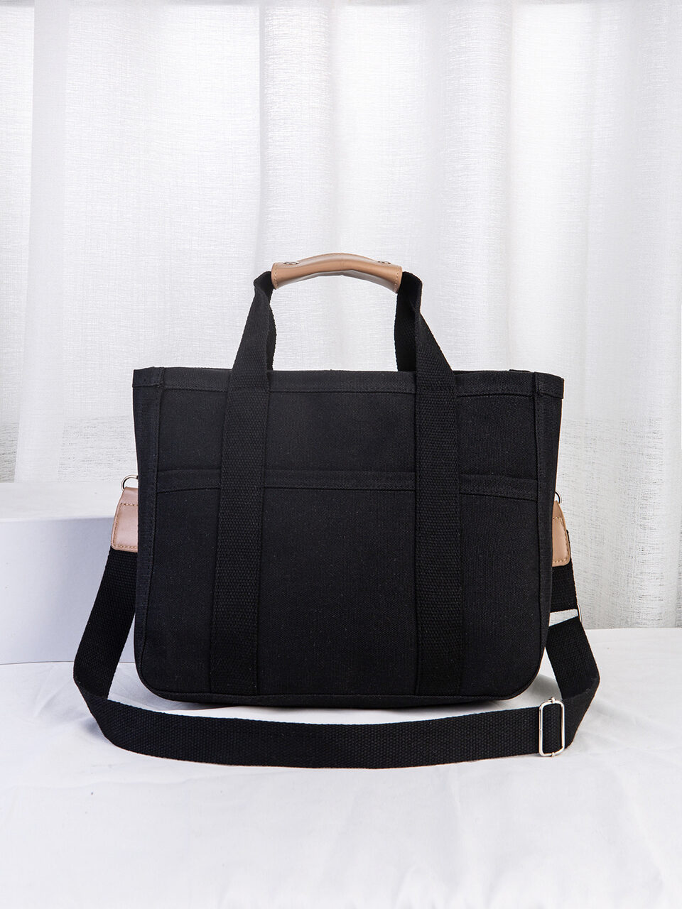 Stylish And Versatile Mother Baby Shoulder Messenger Bag