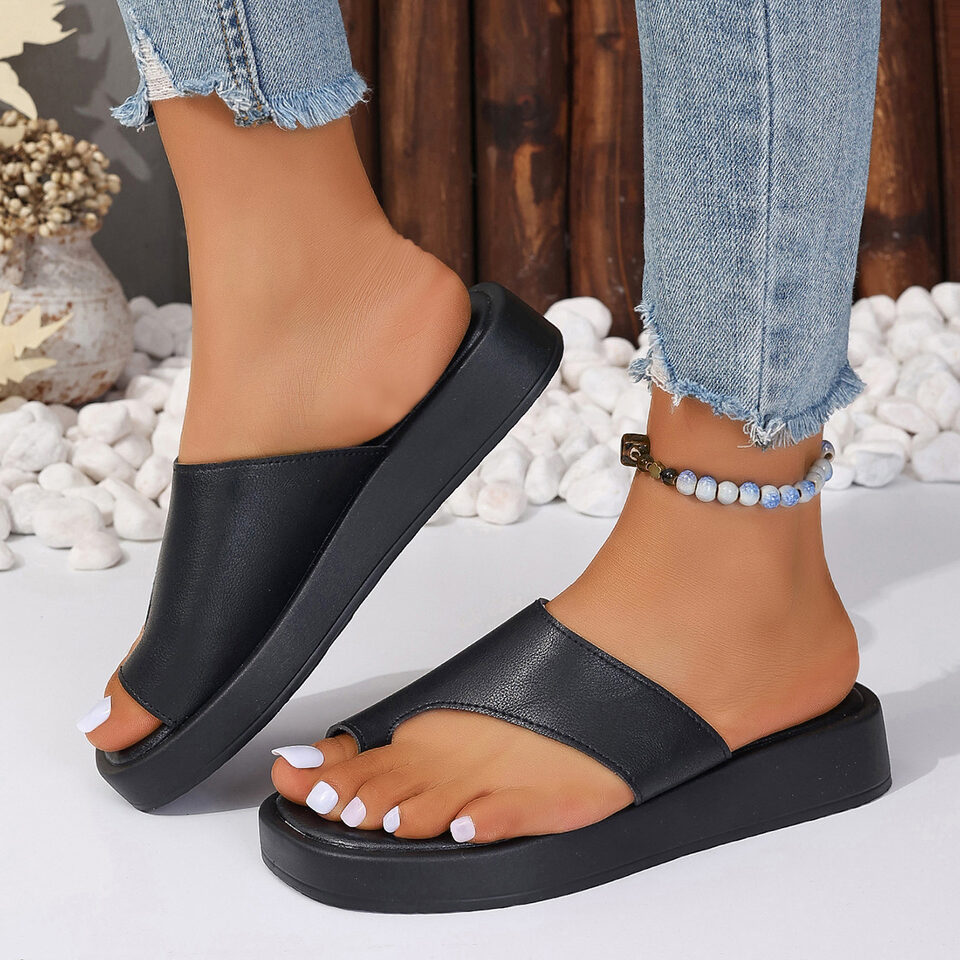 Thick-soled Clip Toe Flat Slippers Outdoor Summer Casual